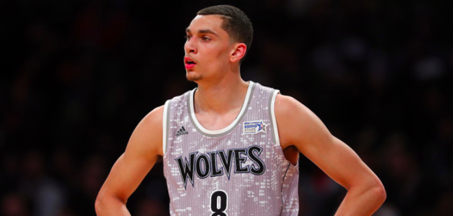 比利时11月世预赛大名单：库尔图瓦领衔，多库、特罗萨德在列（比利时11月世预赛名单出炉：库尔图瓦压阵，多库、特罗萨德入选）