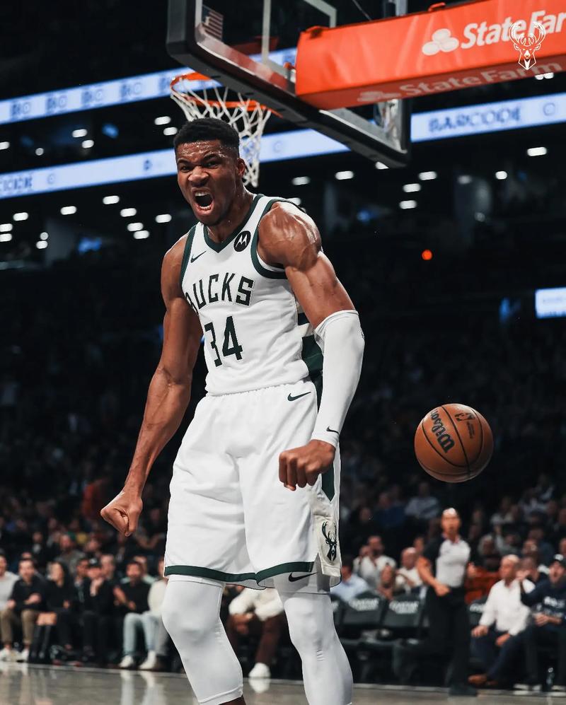 反转！皇马求齐达内救火至赛季末？传奇帅位悬念藏双重博弈（剧情反转？皇马欲请齐达内季末前火线回归，传奇帅位悬而未决暗藏双重博弈）