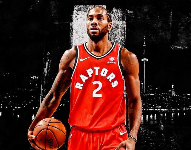 中超赛场争议判罚：VAR引发讨论,（中超判罚引热议：VAR成焦点）