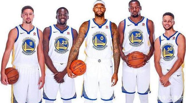 恩里克：登贝莱上场问题需谨慎处理，希望圣诞节后伤员能回归（恩里克：登贝莱出场需审慎评估，盼圣诞节后伤员复出）